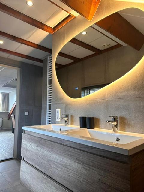 Koetsementen Appartementen Met Strandcabine Домбург Екстер'єр фото